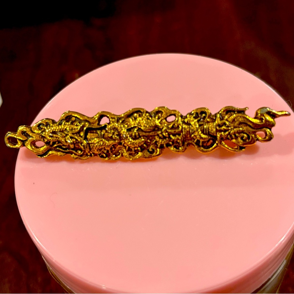 Vintage Alva Museum Replica Gold Tone Brooch/Pin Japanese Asian